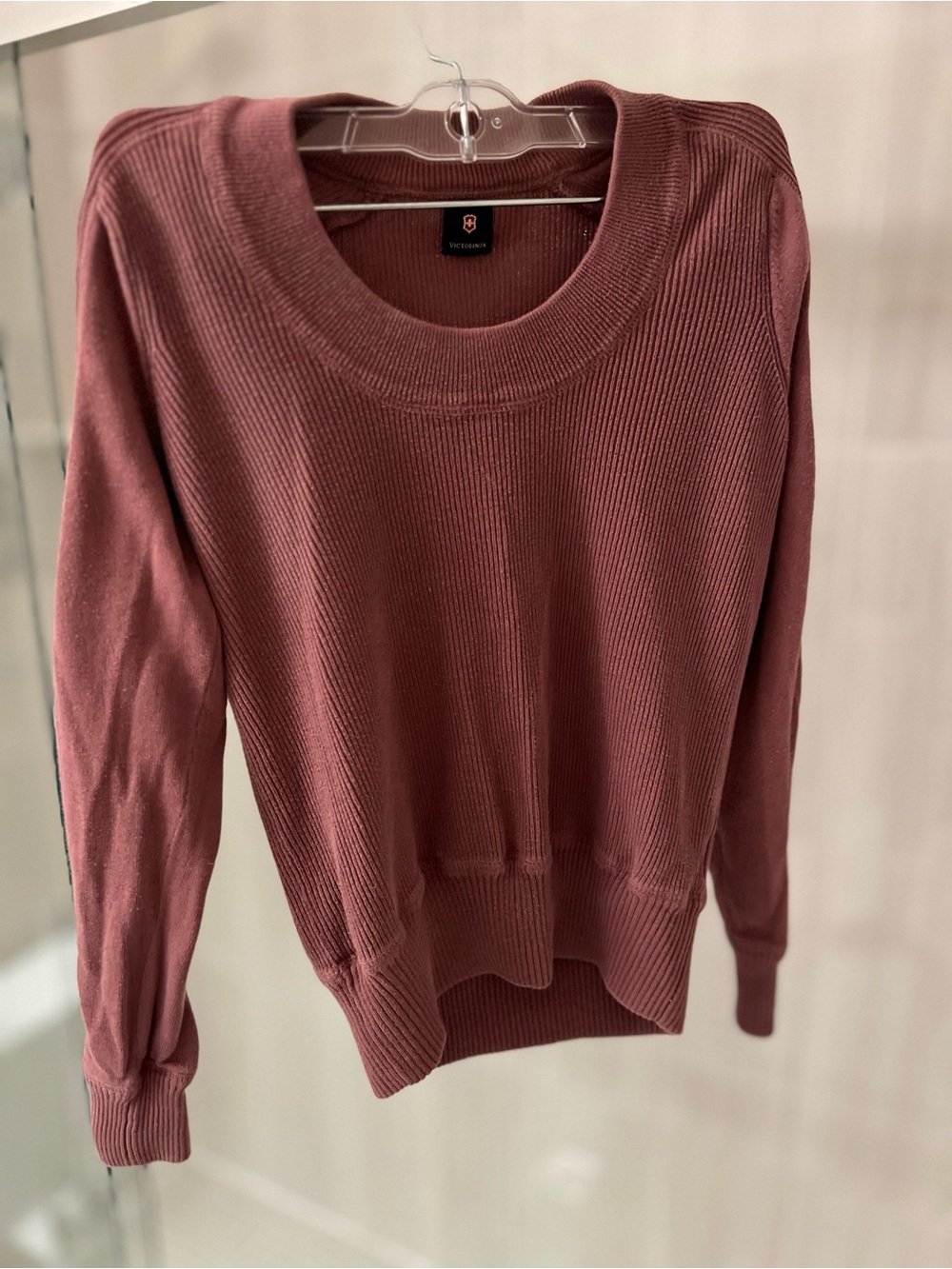 Victorinox Swiss Army Dusty Rose Pink Ribbed Knit Scoop Neck Sweater Logo Patch